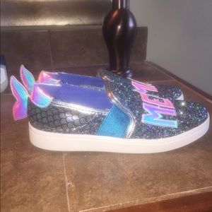 Brand new! Sam Edelman mermaid slide on shoes